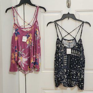 Free People We The Free Hey Girl Tank Top Lot Size Small NEW
